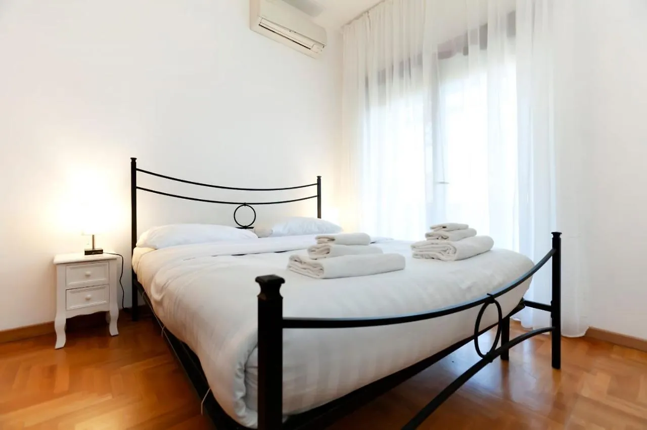 Cavalleggeri House Rom